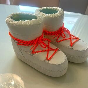 Fashion Nova Women’s White and Orange Lace-Up Boots